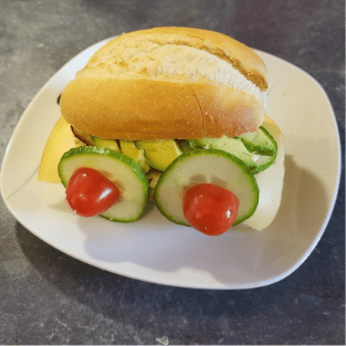 Ein Sandwich als Auto gebaut